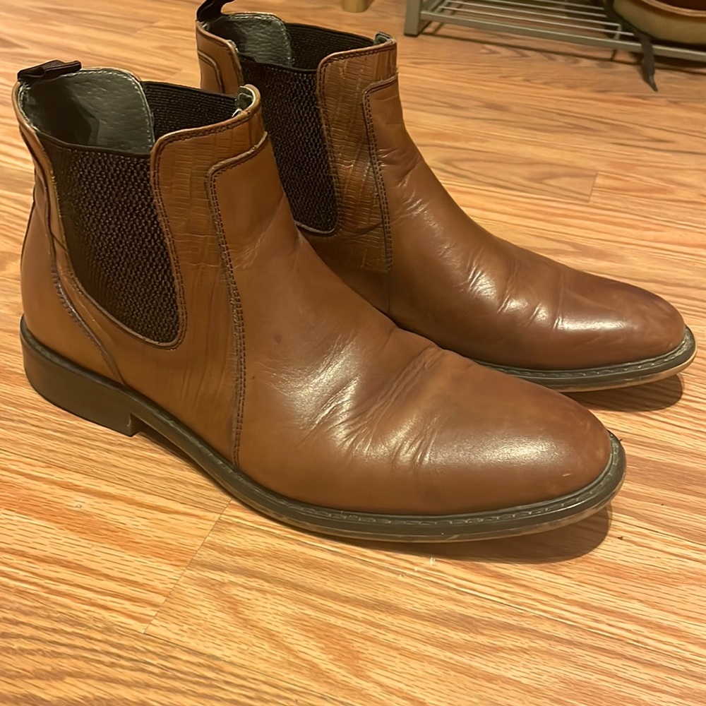 Casual boots